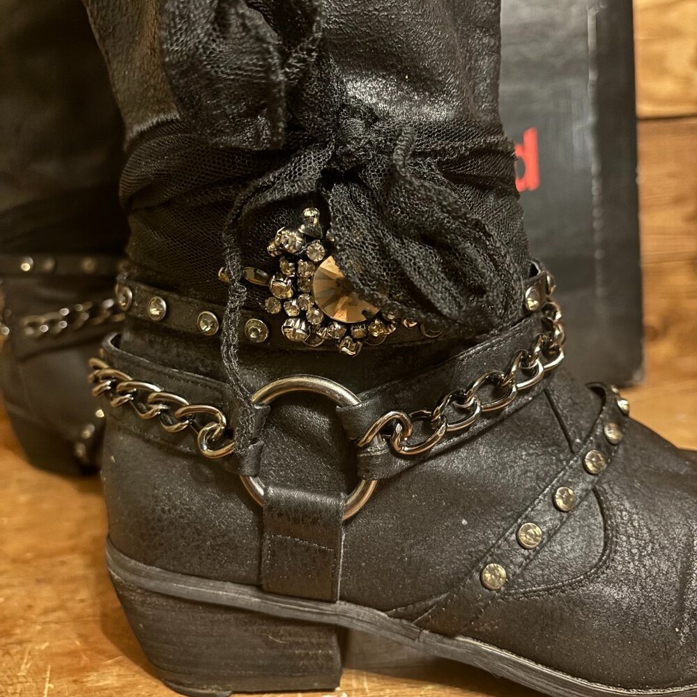 Awesome New Black Boots